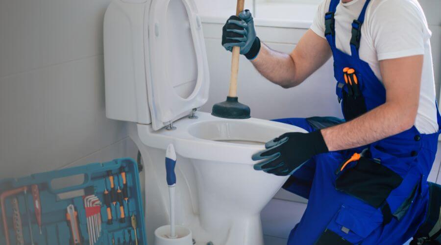 Professional septic pumping service in Mayetta, KS